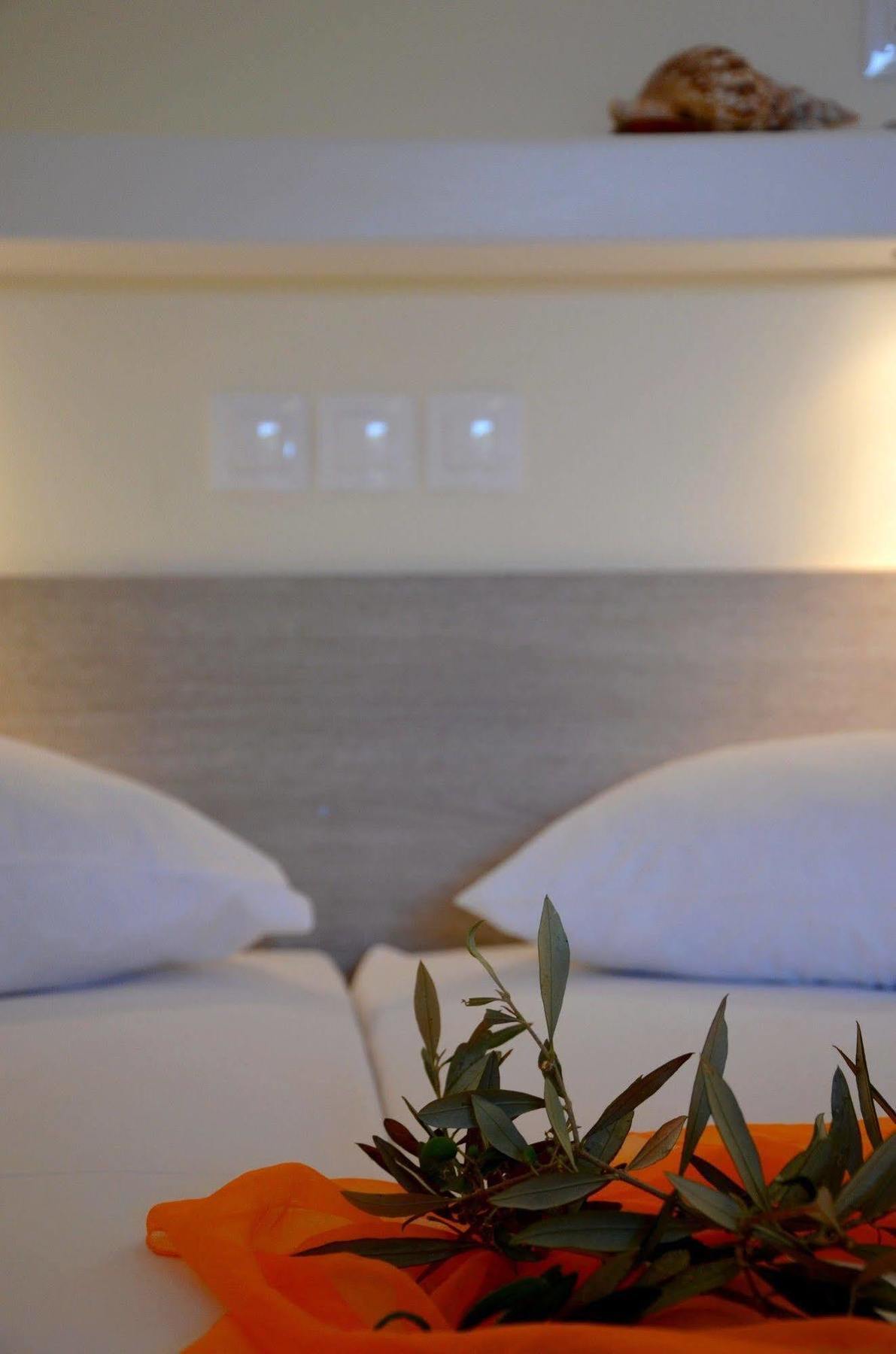 Galaxy Hotel 마일로포타스 외부 사진